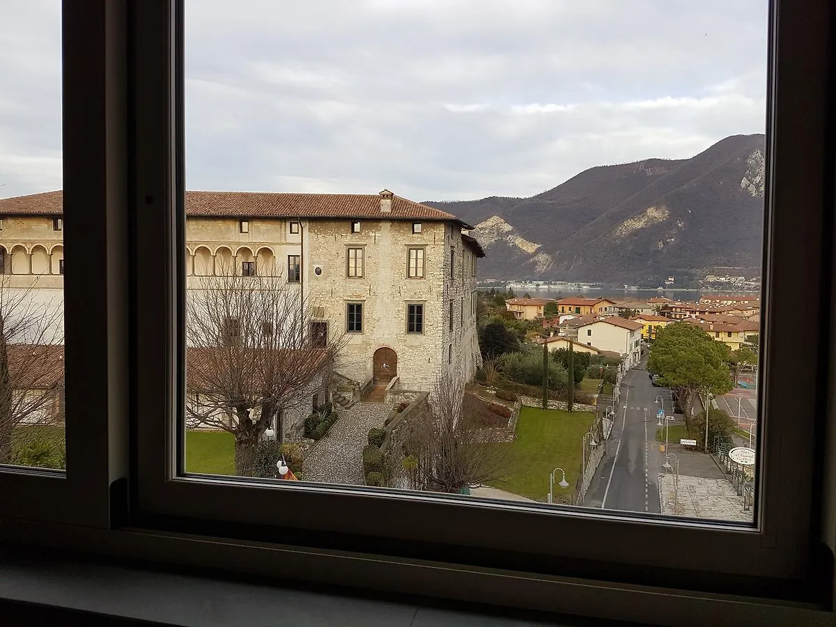 Locanda Del Lago Rosmunda Clusane Hotel