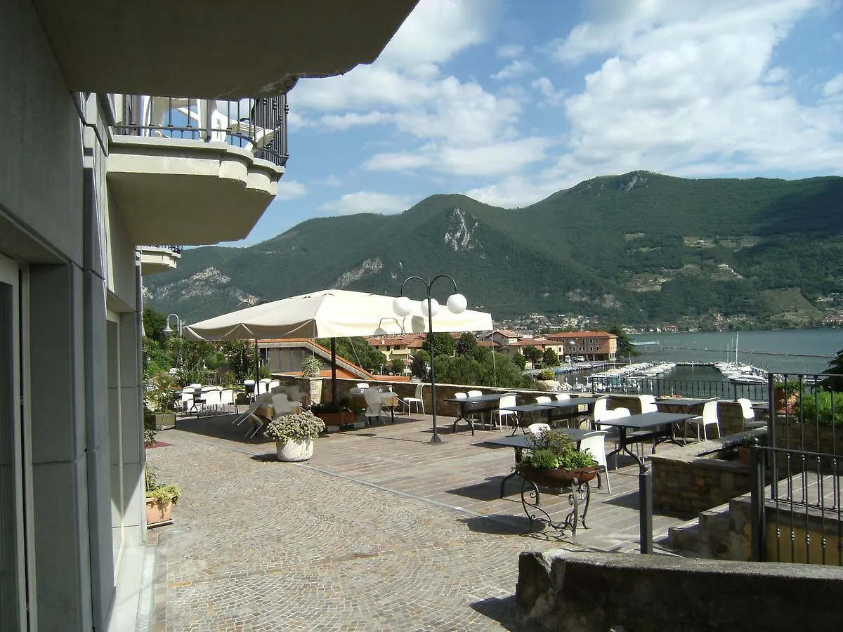 Locanda Del Lago Rosmunda Clusane 3*,  Italy