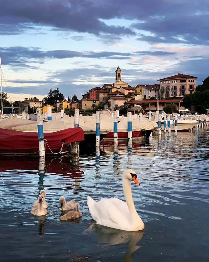 Locanda Del Lago Rosmunda Clusane Hotel